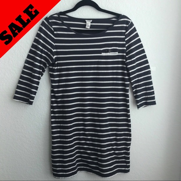 Forever 21 Dresses & Skirts - 🛑8 for $15🛑 FOREVER 21 STRIPED DRESS